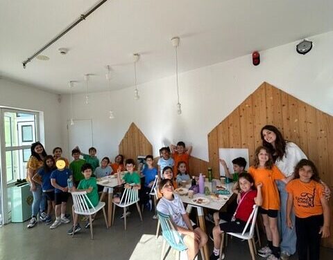 Eggs, Beans & Big Smiles: Primary 3 Tries English Breakfast
