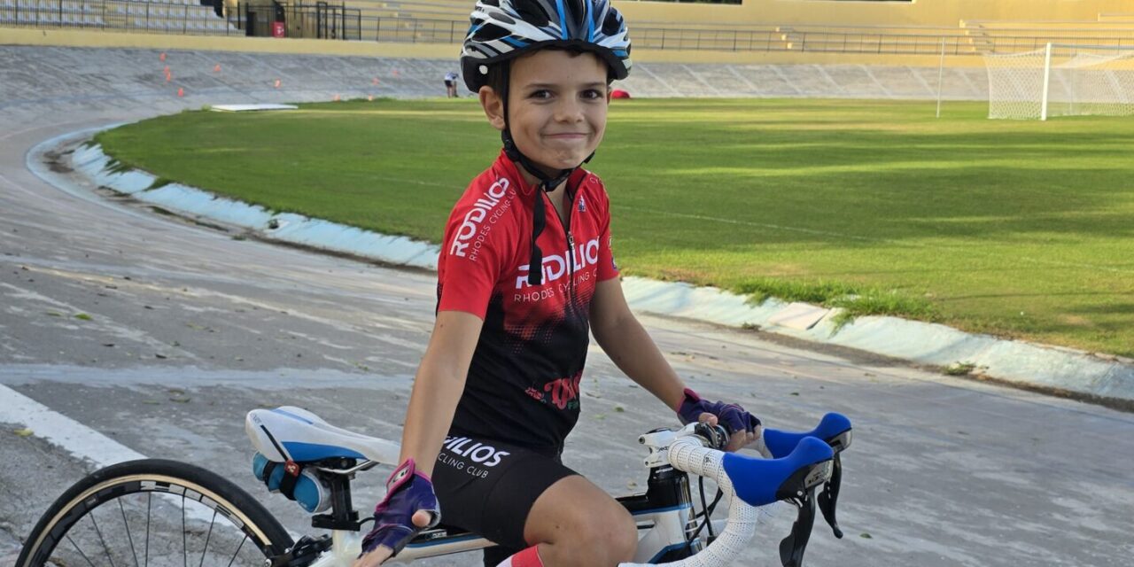 Μια ξεχωριστή διάκριση στην ποδηλασία για τον Στάθη Κρεσταινίτη, μαθητή των Εκπαιδευτηρίων «ΡΟΔΙΩΝ ΠΑΙΔΕΙΑ»!